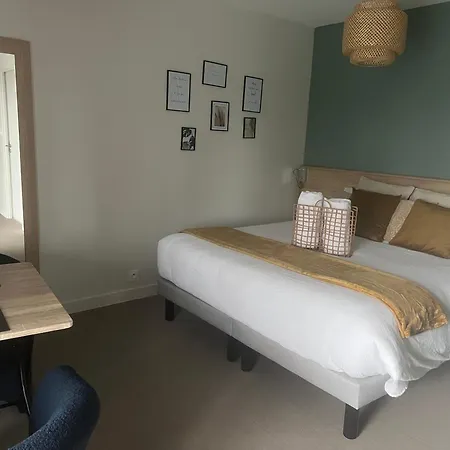 Daire Privatisee L'ermitage Vue Sur La Mayenne *